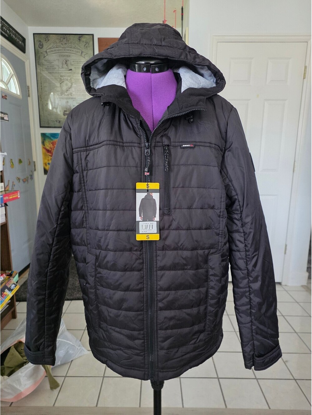 Mens New with tags Gerry insulated hooded jacket size small